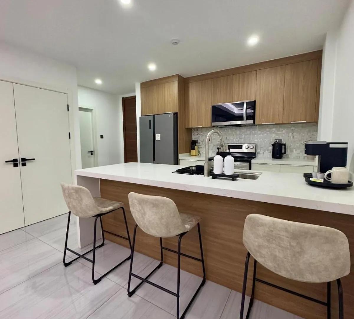 Apartamento Suite Kingston-Cozy, Modern Apt Jamaica