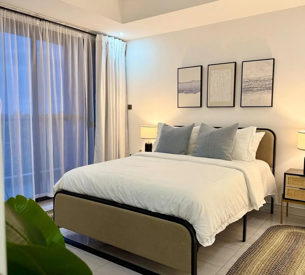 Suite Kingston-Cozy, Modern Apt Jamaica